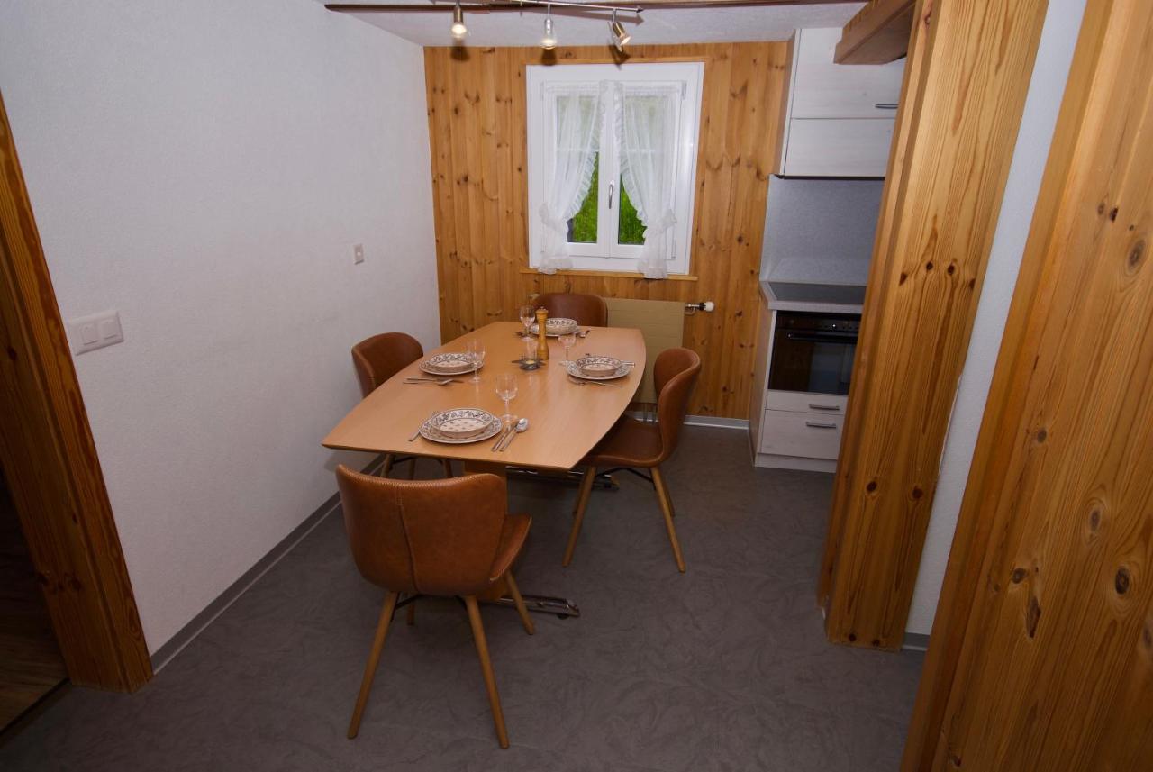 阿普胡小木屋酒店 萨斯费 外观 照片